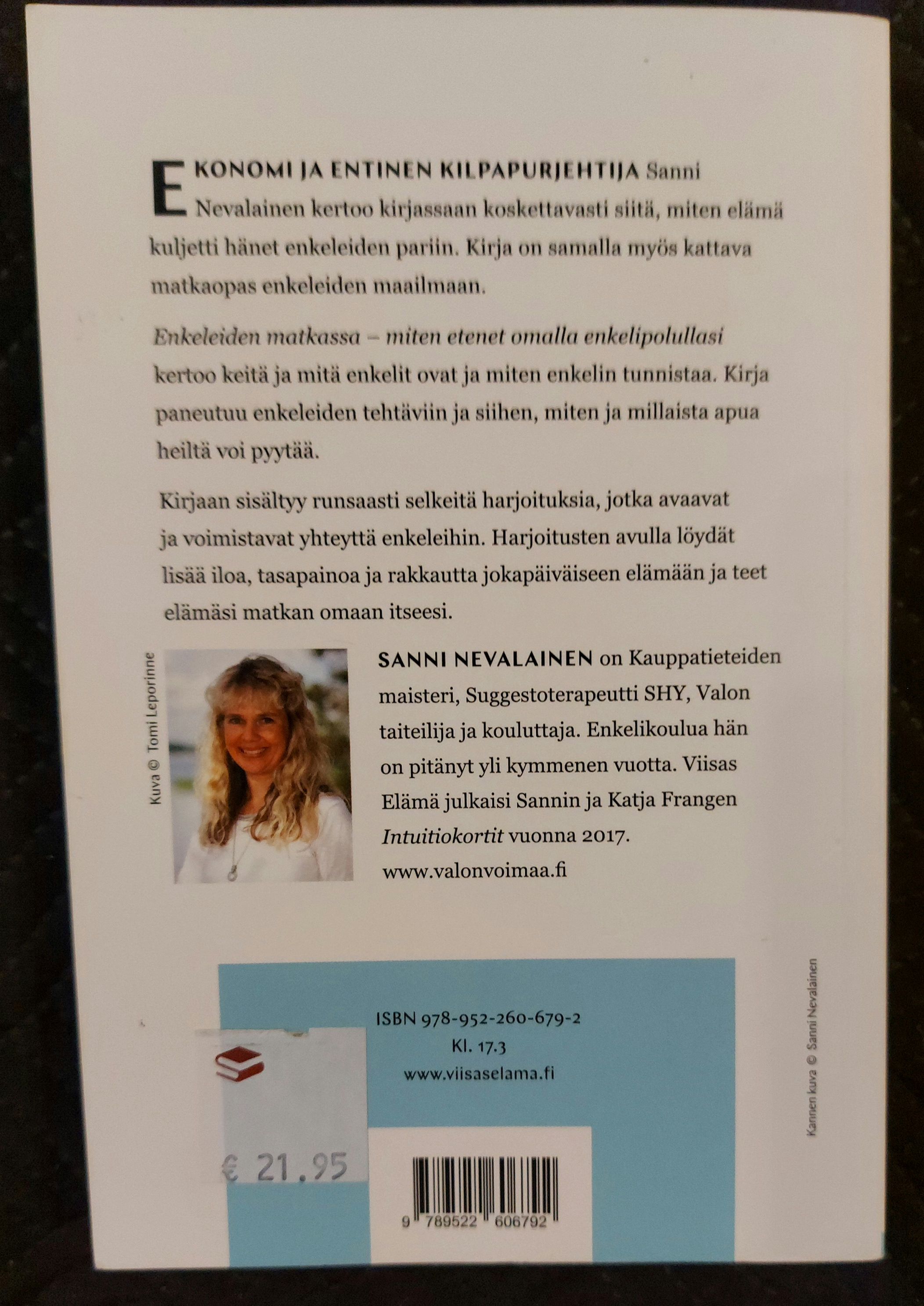 Enkelten matkassa takakansi